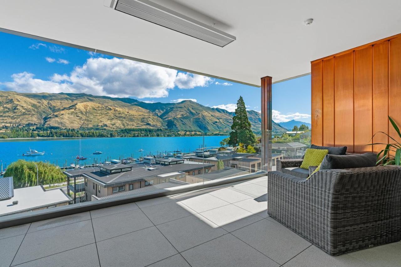 Luxurious Lakefront Penthouse Wanaka Luaran gambar