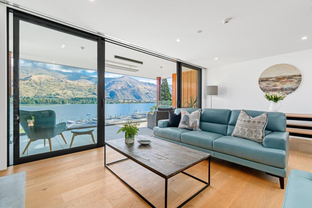 Luxurious Lakefront Penthouse Wanaka Luaran gambar