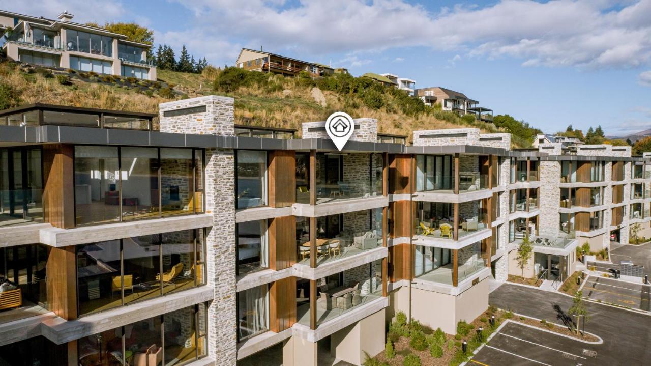 Luxurious Lakefront Penthouse Wanaka Luaran gambar